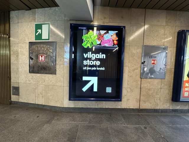 Vilgain store signage in the lift and the metro